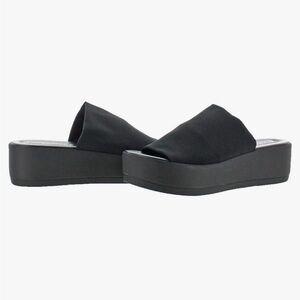 🚫SOLD🚫 BAMBOO black slinky platform sandals